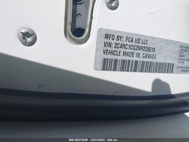2C4RC1CG2NR226518 Chrysler Voyager Lx