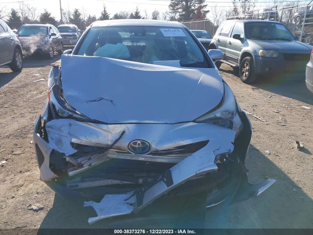 Toyota Prius Four 2017 JTDKARFU1H3539192 Image 11