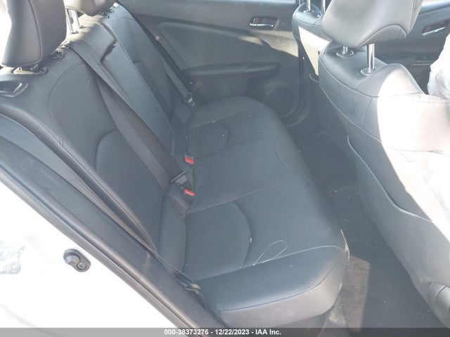 Toyota Prius Four 2017 JTDKARFU1H3539192 Image 8