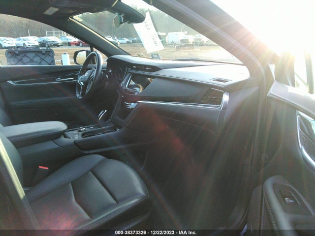 1GYKNCRS2NZ177081 Cadillac Xt5 Fwd Premium Luxury