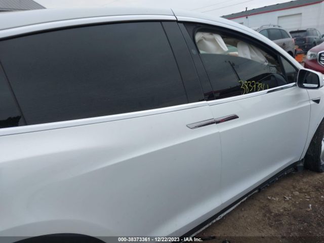 5YJXCBE24HF043541 Tesla Model X 100d/75d/90d