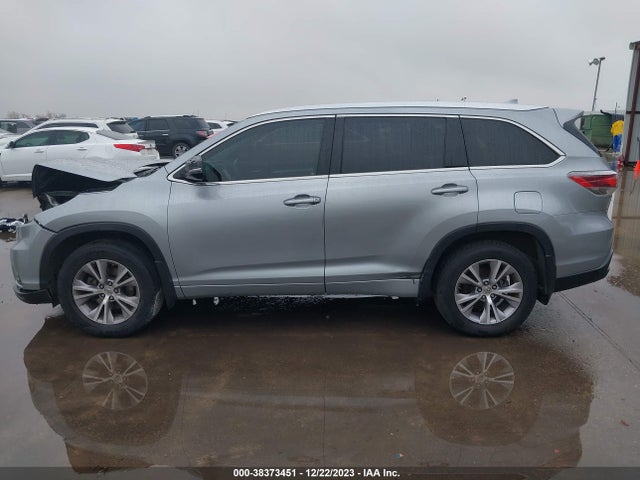 2015 TOYOTA HIGHLANDER XLE V6 VIN: 5TDKKRFH4FS081692