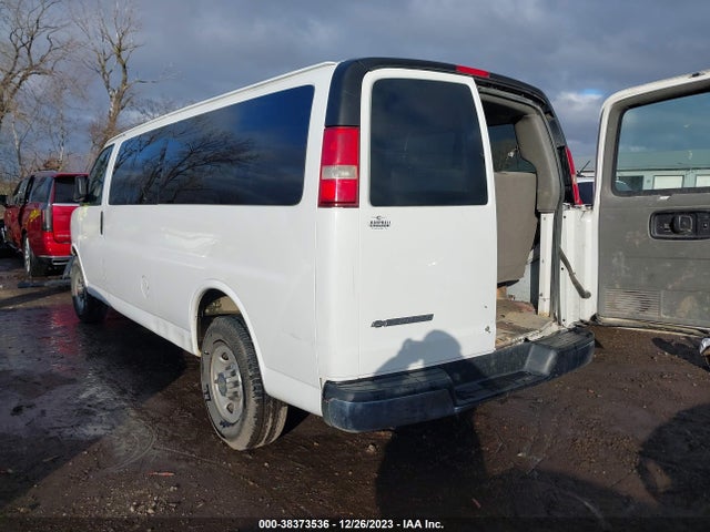 Chevrolet Express 3500 Lt 2015 1GAZG1FG3F1227711 Image 3