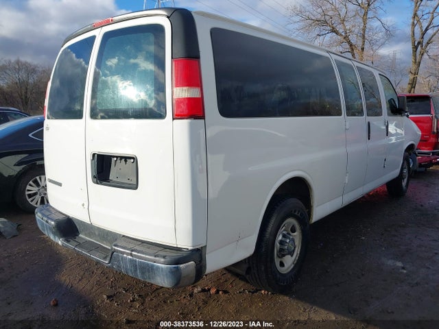 Chevrolet Express 3500 Lt 2015 1GAZG1FG3F1227711 Image 4