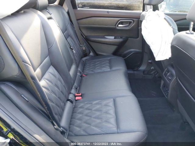 JN8BT3DC8PW102146 Nissan Rogue Platinum Fwd