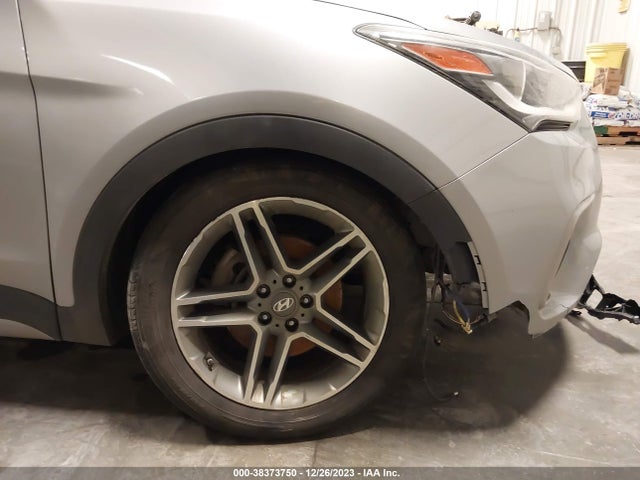 Hyundai Santa Fe Limited Ultimate 2017 KM8SRDHF5HU232012 Image 6
