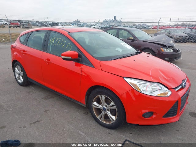 2014 FORD FOCUS SE VIN: 1FADP3K23EL260403