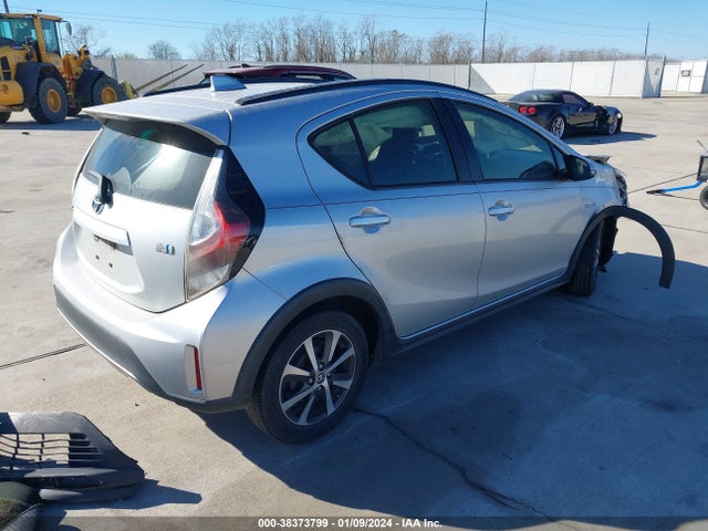 Toyota Prius C One 2018 JTDKDTB35J1604905 Image 4