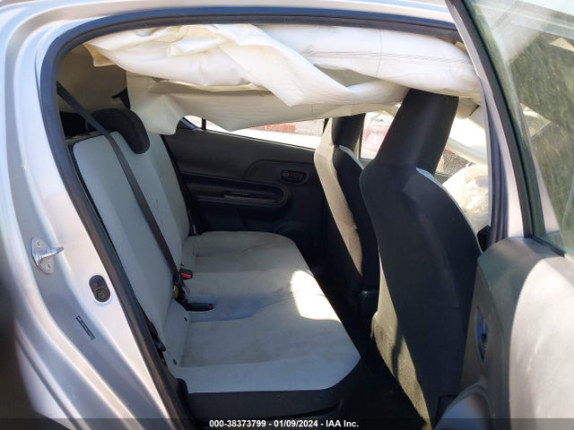 Toyota Prius C One 2018 JTDKDTB35J1604905 Image 8