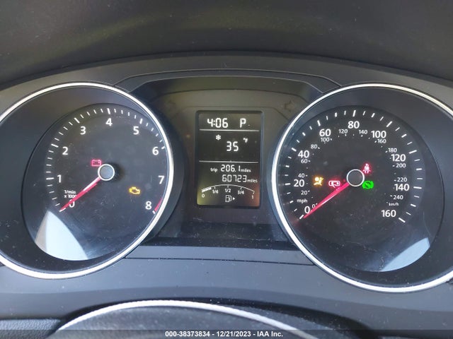 3VW2B7AJ0HM390087 Volkswagen Jetta 1.4t S