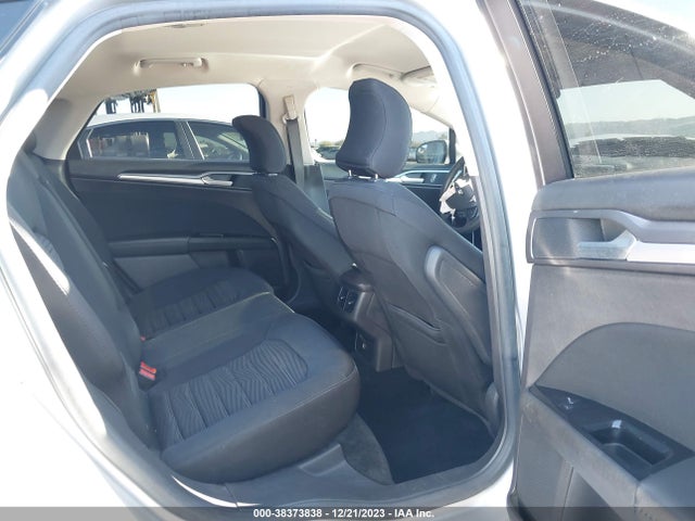 2016 FORD FUSION SE VIN: 3FA6P0H72GR206816