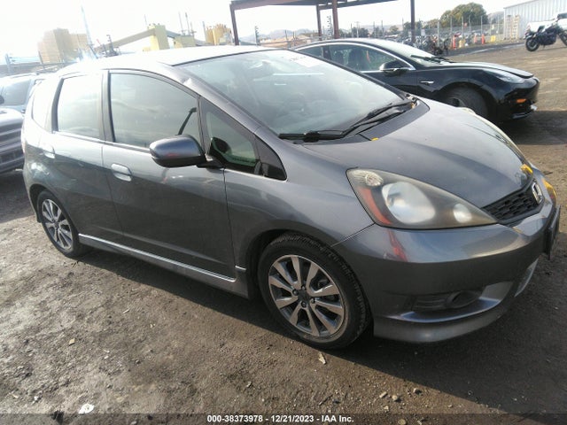 2012 HONDA FIT SPORT VIN: JHMGE8H59CC007335