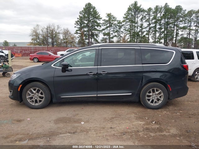 2020 CHRYSLER PACIFICA TOURING L VIN: 2C4RC1BG3LR192555