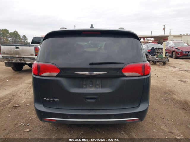 2020 CHRYSLER PACIFICA TOURING L VIN: 2C4RC1BG3LR192555