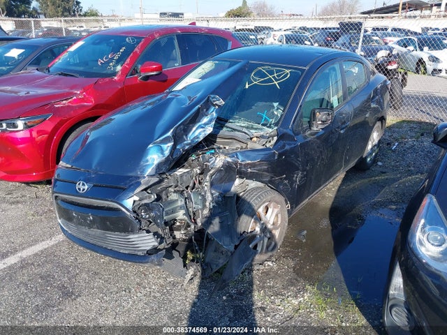 3MYDLBZV3GY141004 Scion IA