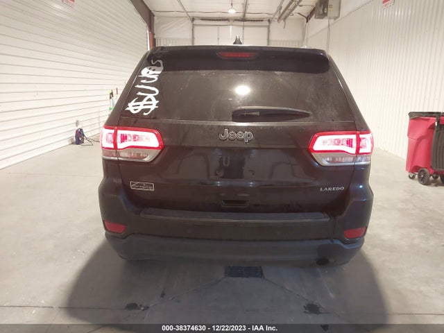 38374630 :رقم المزاد ، 1C4RJEAG1HC626308 vin ، 2017 Jeep Grand Cherokee Laredo 4x2 مزاد بيع