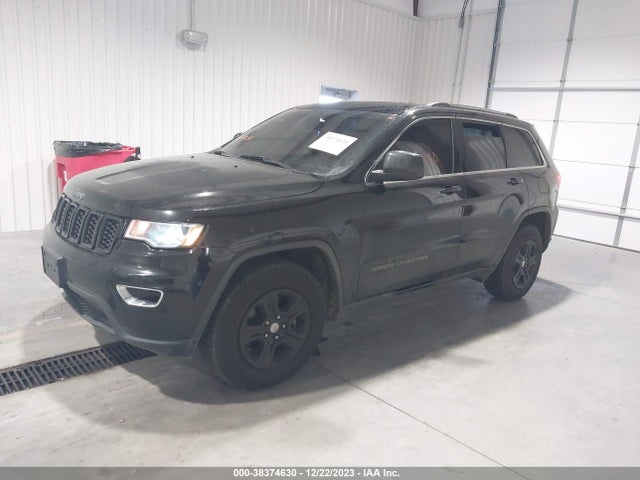 38374630 :رقم المزاد ، 1C4RJEAG1HC626308 vin ، 2017 Jeep Grand Cherokee Laredo 4x2 مزاد بيع