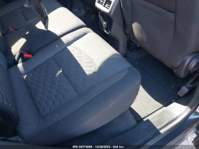 Chevrolet EQUINOX LT 2018 2GNAXJEV2J6235879 Image 8