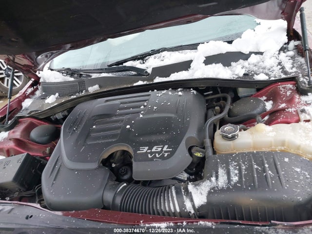 Chrysler 300 Limited 2017 2C3CCARG2HH544473 Image 10