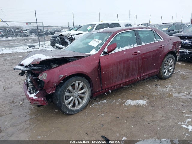 Chrysler 300 Limited 2017 2C3CCARG2HH544473 Image 2
