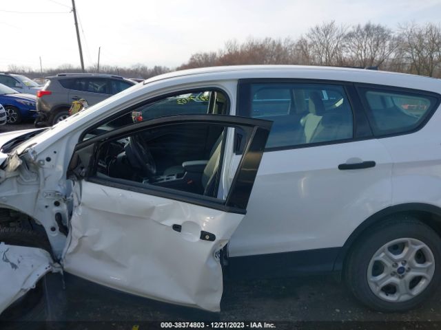 1FMCU0F73HUA47187 Ford ESCAPE S