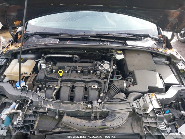 2018 FORD FOCUS SE VIN: 1FADP3K22JL312873