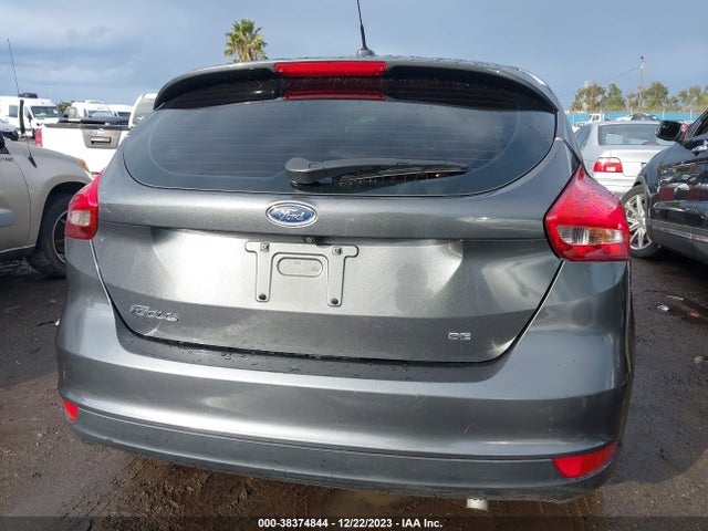 2018 FORD FOCUS SE VIN: 1FADP3K22JL312873