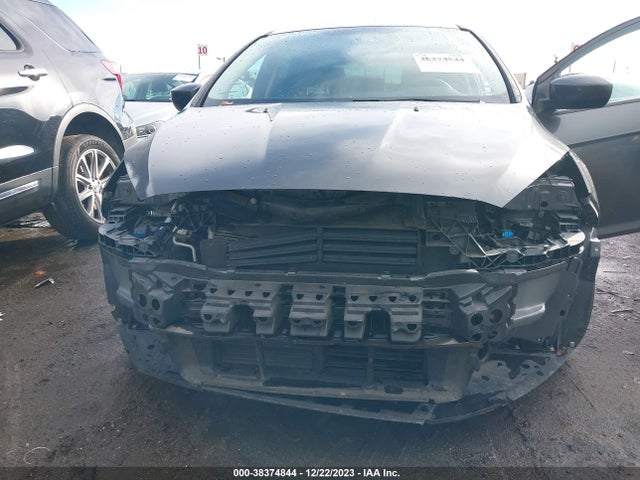 2018 FORD FOCUS SE VIN: 1FADP3K22JL312873