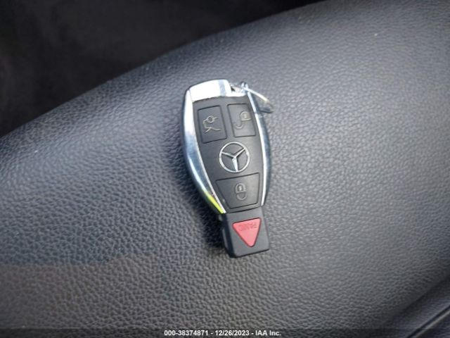 WDCTG4EB8HJ302646 Mercedes-Benz GLA 250