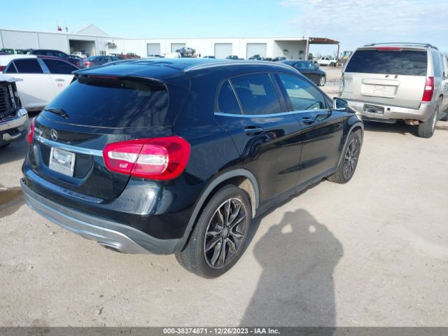 WDCTG4EB8HJ302646 Mercedes-Benz GLA 250