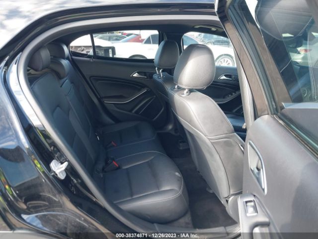 WDCTG4EB8HJ302646 Mercedes-Benz GLA 250