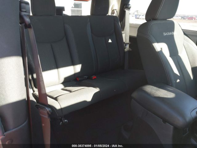 1C4AJWBG4GL184382 Jeep Wrangler Sahara