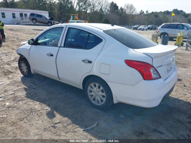 3N1CN7AP6FL954771 Nissan Versa 1.6 S+