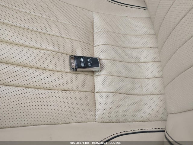 Aston Martin DB9 2016 SCFFDAEMXGGA17331 Image 11