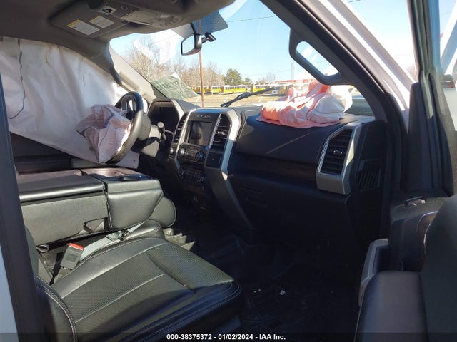 2018 FORD F-150 LARIAT VIN: 1FTEW1E52JFA48306