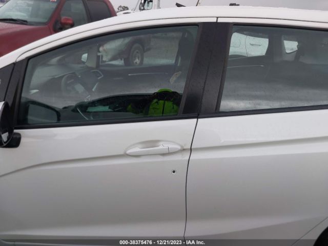 3HGGK5H57FM734504 Honda FIT LX