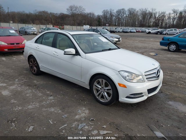 Aukcja sprzedaży 2013 Mercedes-benz C 300 Luxury 4matic/sport 4matic, vin: WDDGF8AB8DR291902, numer aukcji: 38375499