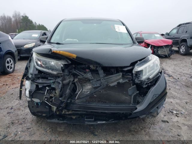 2HKRM4H46GH701021 Honda CR-V SE