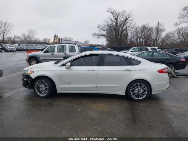 3FA6P0LUXER233868 Ford Fusion Hybrid Se