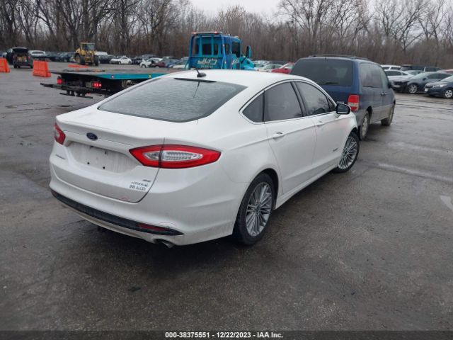 3FA6P0LUXER233868 Ford Fusion Hybrid Se