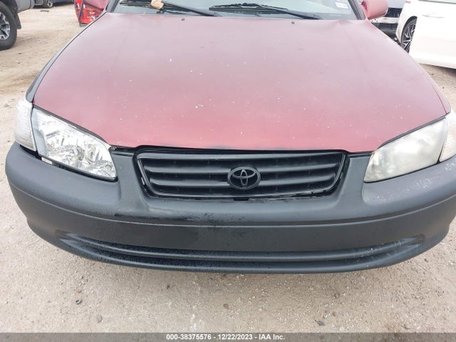 2001 TOYOTA CAMRY LE VIN: 4T1BF22K81U130325