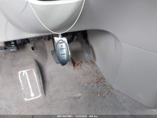 JN8AE2KP8G9150833 Nissan QUEST S