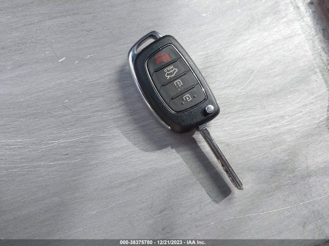 Hyundai SONATA SE 2017 5NPE24AF4HH544543 Image 11
