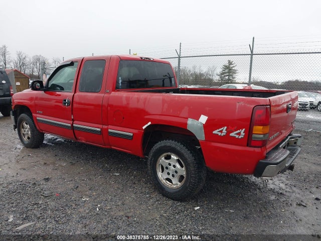 2002 CHEVROLET SILVERADO 1500 LS VIN: 2GCEK19T521156626
