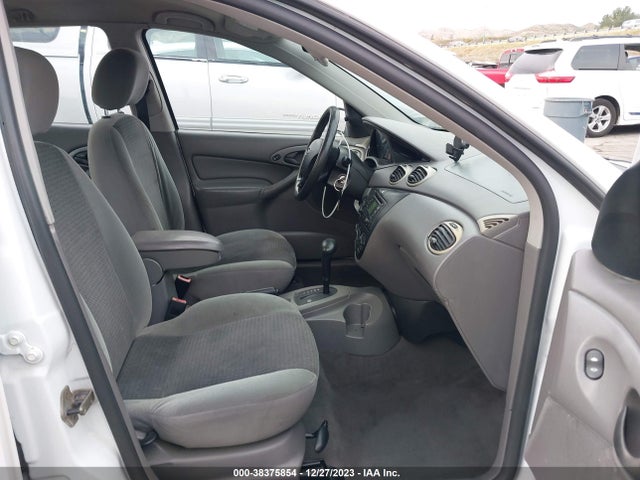 2003 FORD FOCUS SE VIN: 1FAFP34Z03W254492