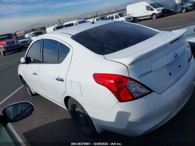 3N1CN7AP3EL836983 Nissan Versa 1.6 Sv