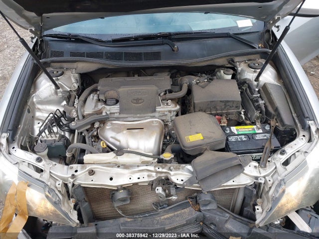 2014 TOYOTA CAMRY SE VIN: 4T1BF1FK2EU410039