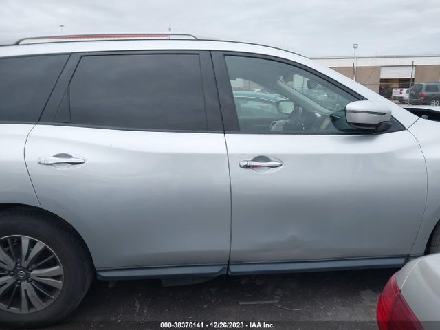 2019 NISSAN PATHFINDER SV VIN: 5N1DR2MN5KC600468
