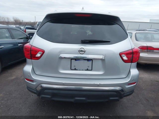 2019 NISSAN PATHFINDER SV VIN: 5N1DR2MN5KC600468