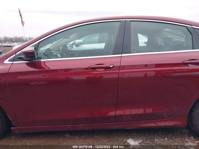 Chrysler 200 Limited Platinum 2016 1C3CCCAB4GN180395 Image 15